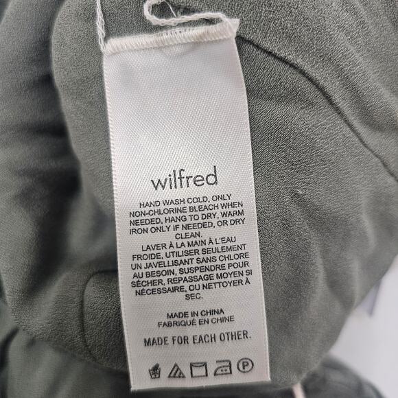 ARITIZIA WILFRED Novella Blouse in Bitter Sage Size XS NWT - Picture 8 of 9